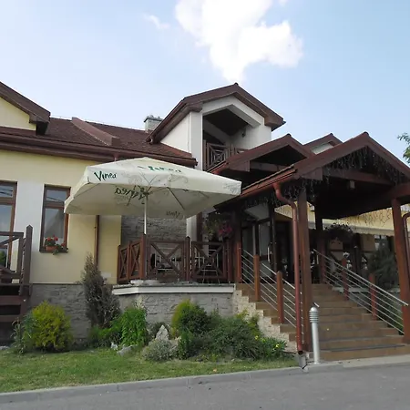 מלון Red Deer 3*